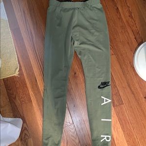 Nike leggings